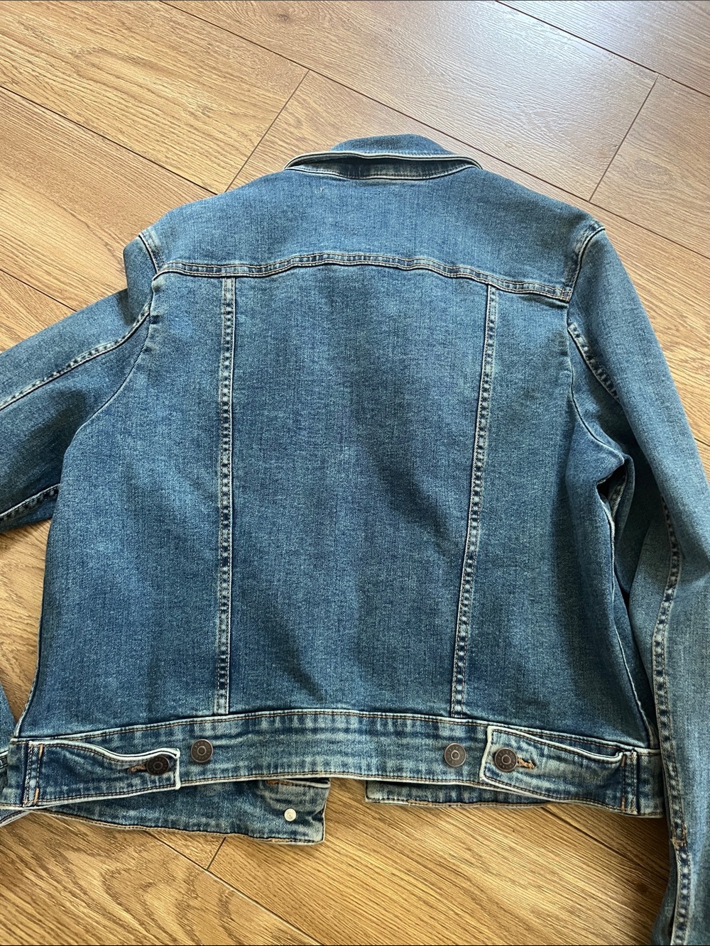 Jean Jacket - Picture 4 of 6